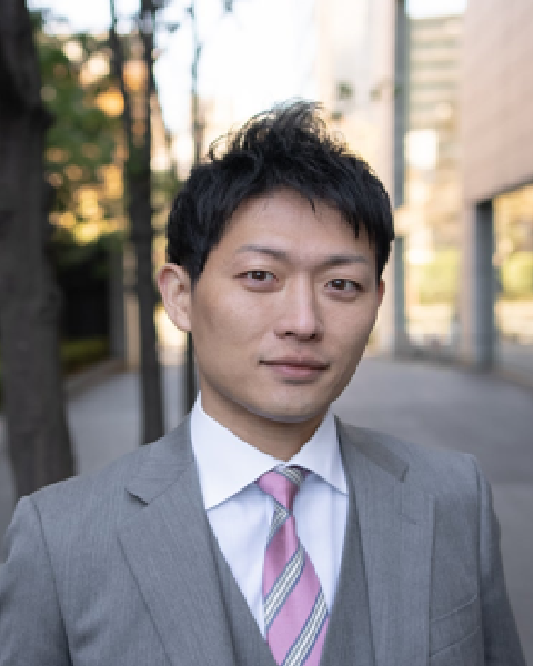 Kosuke Yoshii (CEO)